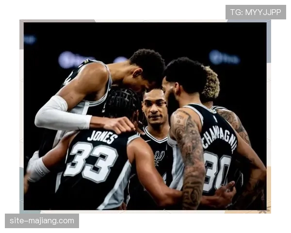 马刺年轻阵容崛起 61胜创队史近十年最佳战绩